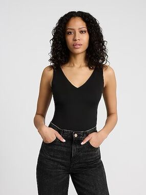 Express Contour V Neck Tank Bodysuit black small